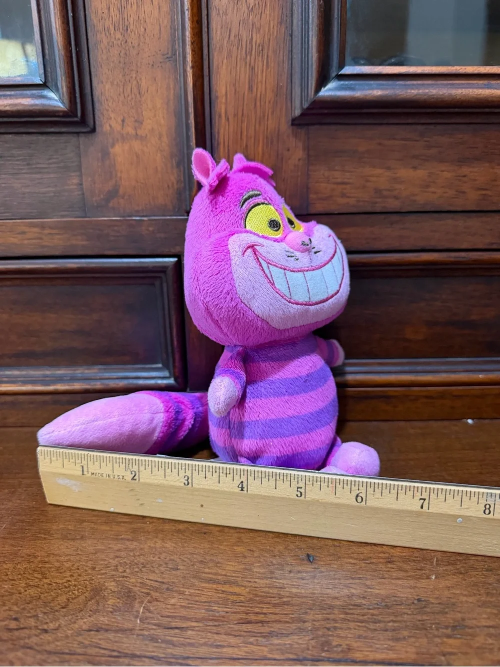 Disney Junior Alice's Wonderland Bakery 8-inch Small Plush Cheshire Cat, Stuffed